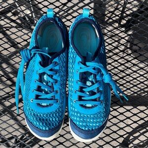 Keen | Blue Mercer Lace II CNX Mesh Sneakers, Women’s Size 9